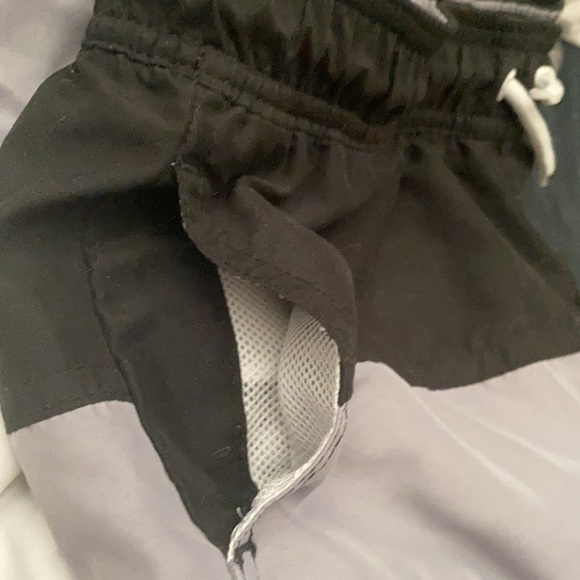 Kids XL bathing suit for boys - Picture 3 of 6